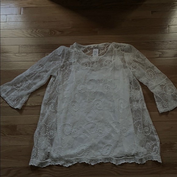 Indigo Soul GORGEOUS Lace Top Size Large - Picture 2 of 4